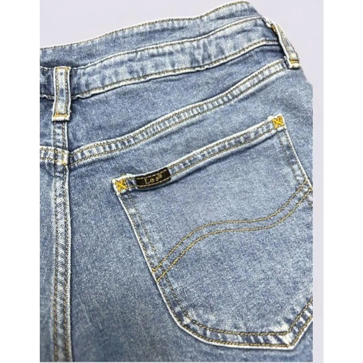 Vintage Lee Women's Jean‎ Shorts Sz M Y2K Double Buttons Pleated - Image 5