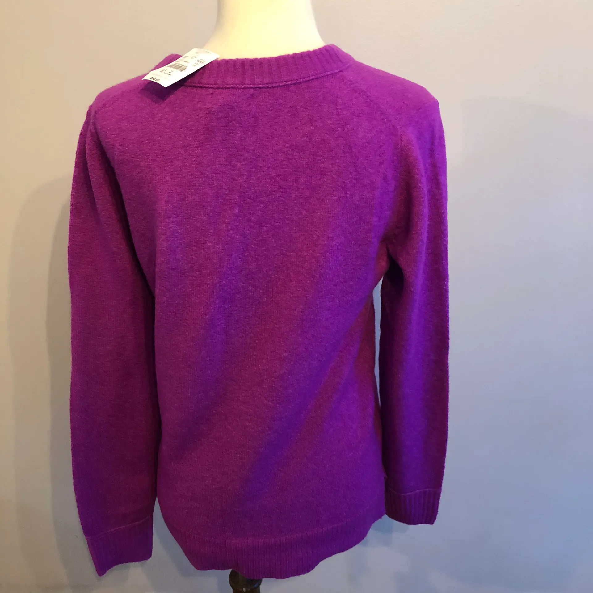 NWT  pink sweater size XS - Image 2