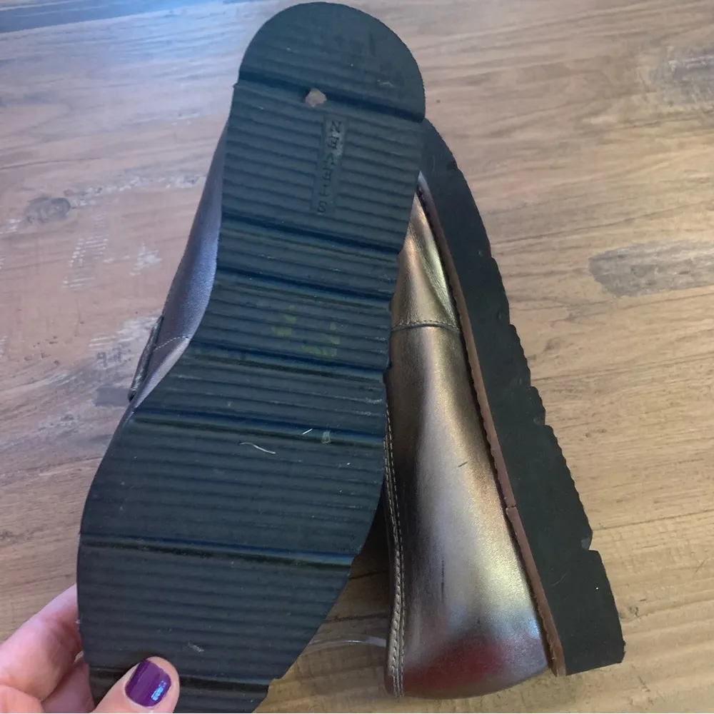 Steve Madden Naomie  Leather Ladies Pewter Tasseled Loafers Shoes Size US 8.5 - Image 5