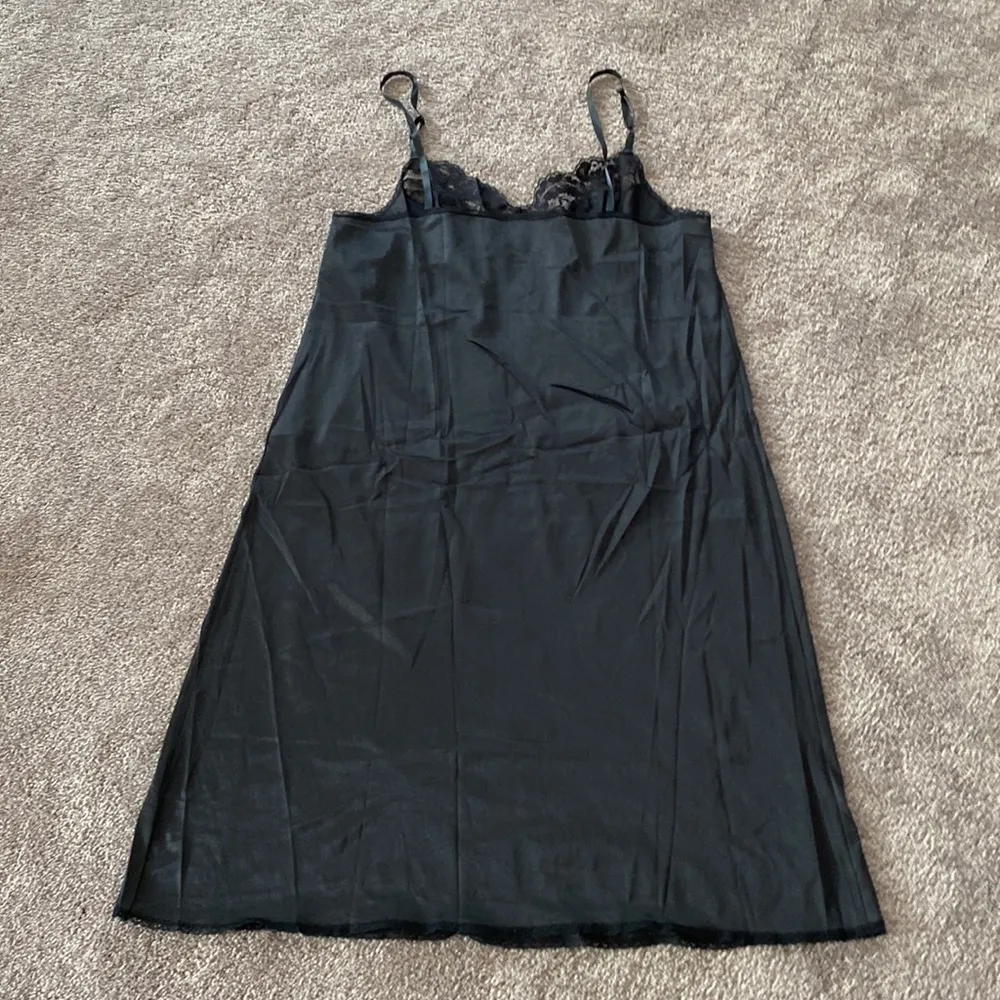 Vassarette Lingerie Slip SIZE 40 - Image 5