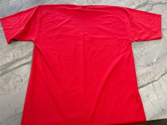 Rare Vintage Autographed Box Car Willie T Shirt Red Size XXL - Image 2