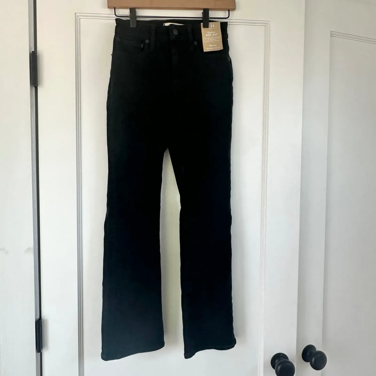 Madewell Curvy Kick Out Crop Jeans Black Rinse Wash Mid Rise Womens‎ Size 24 NWT - Image 4