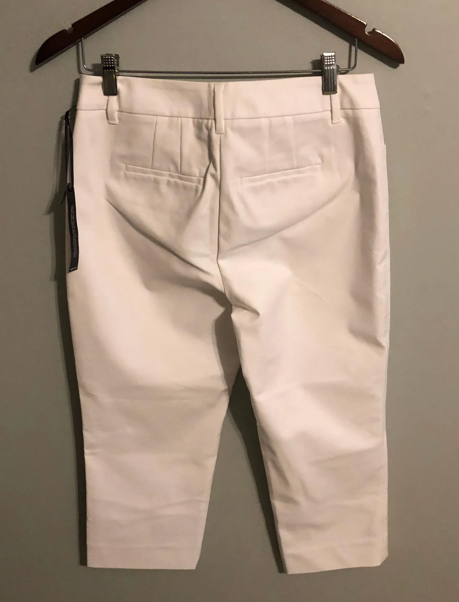 NWT WHBM white crop pants size 2 - Image 3