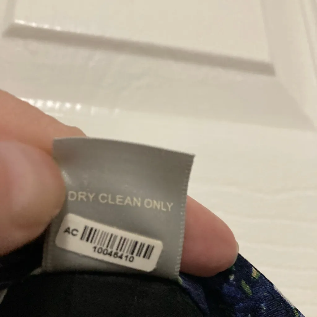 Lilu Anthroplogie Navy Floral 100% Silk Mini Skirt - Image 6