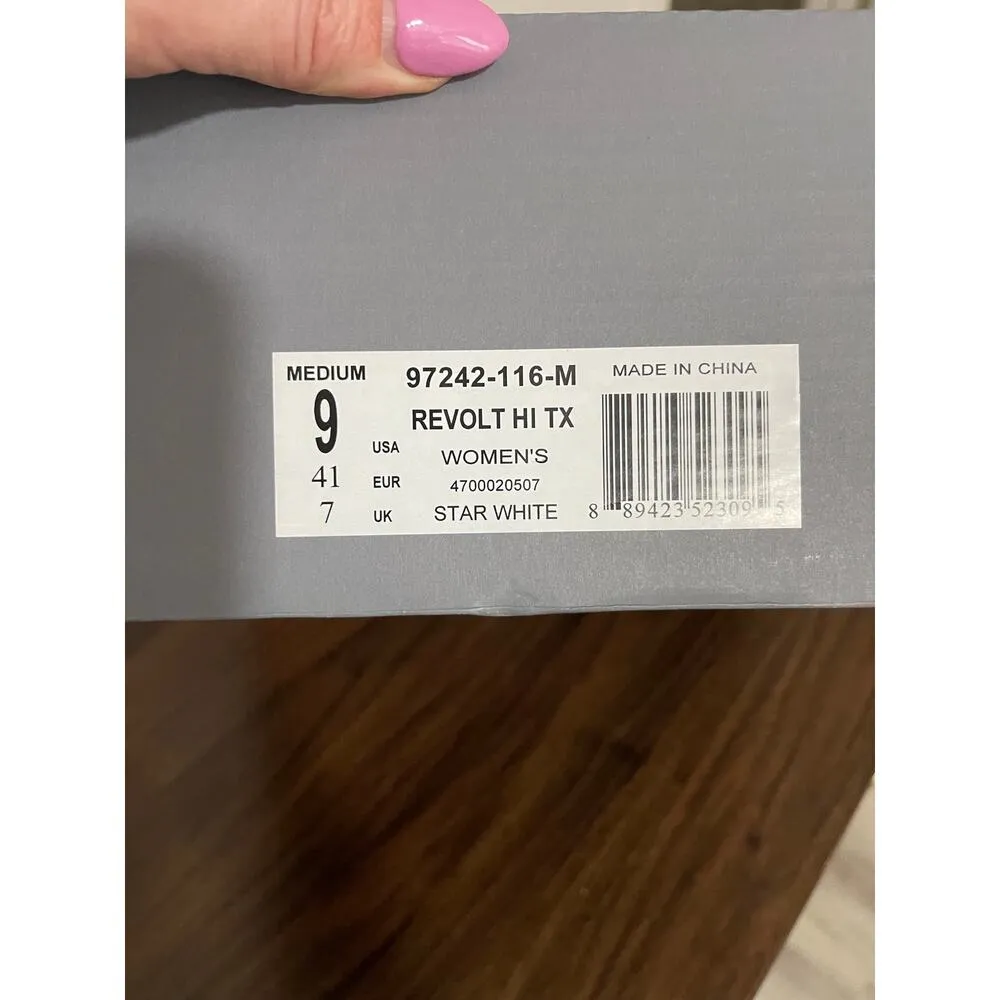 Palladium White Revolt Canvas HI TX Women’s Shoe - Image 7