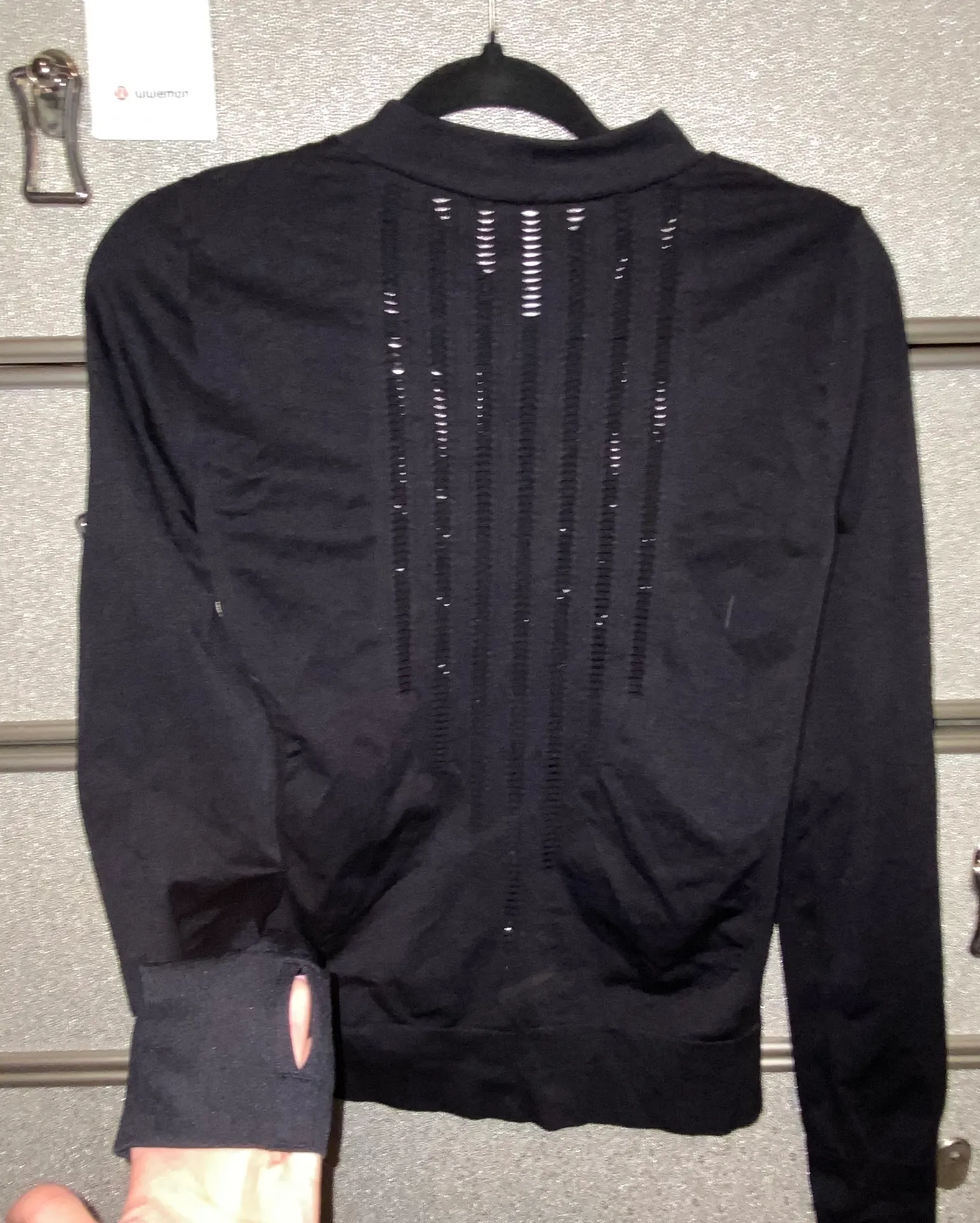Black athletic jacket - Image 5
