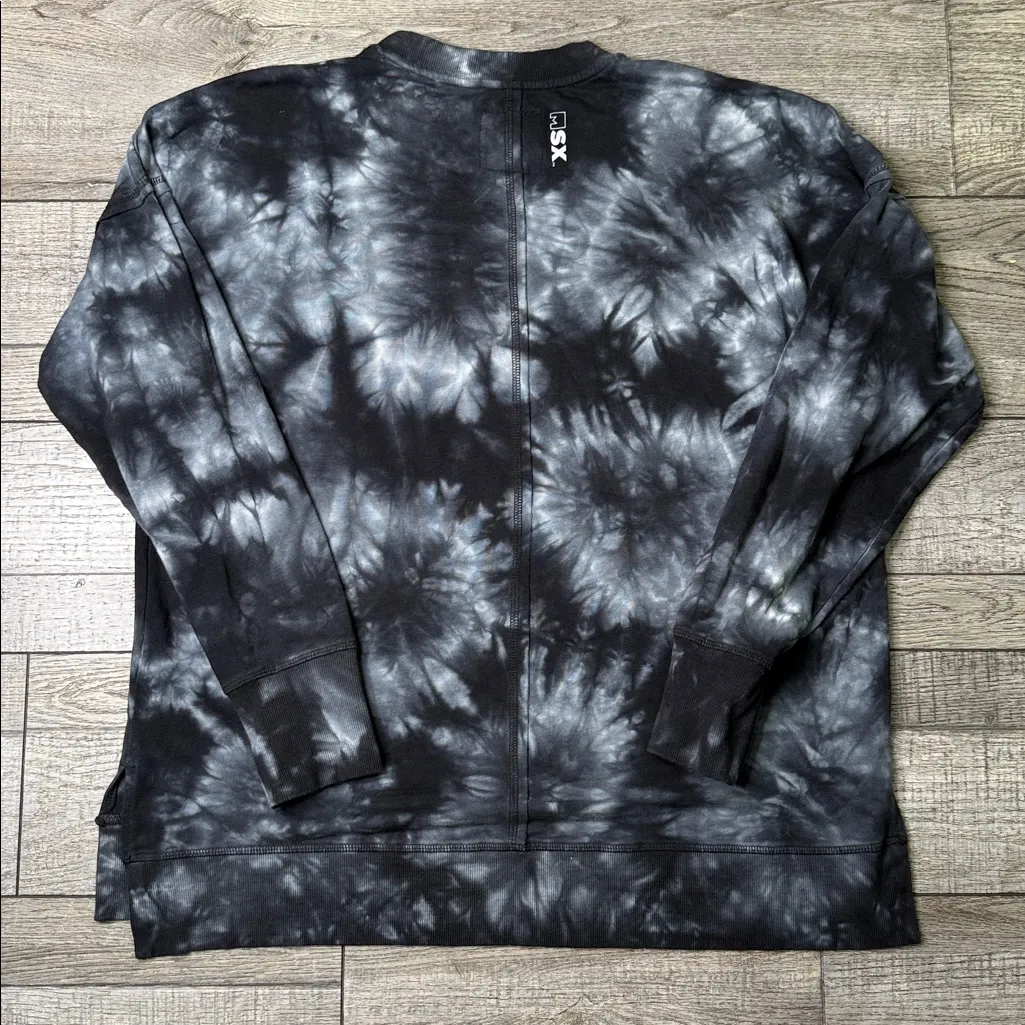 MSX Indianapolis Colts NFL team Women's Black and Gray Tie-Dye Sweatshirt - Image 8