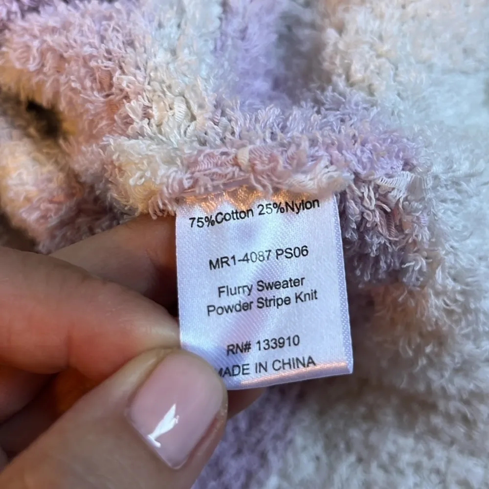 Show me your MuMU Flurry Powder Stripe Knit Sweater Size Small - Image 8