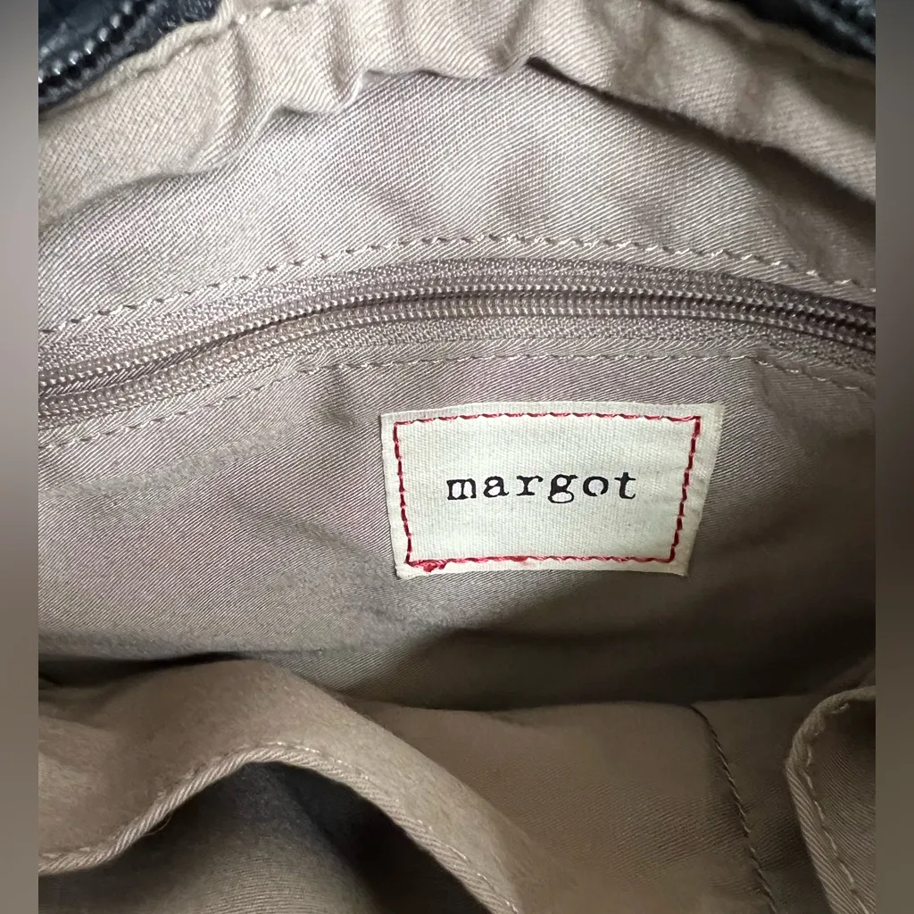 Margot Black Leather Crossbody Bag - Image 6