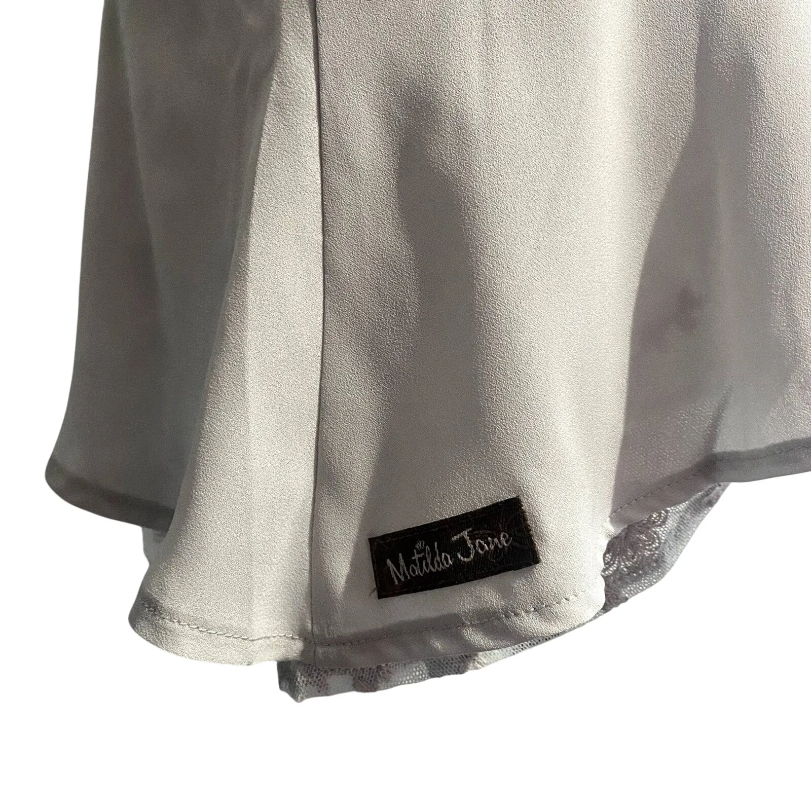 Matilda Jane Women's Stone House Extender Tank Top‎ Layered Look Gray Size Small - Image 4