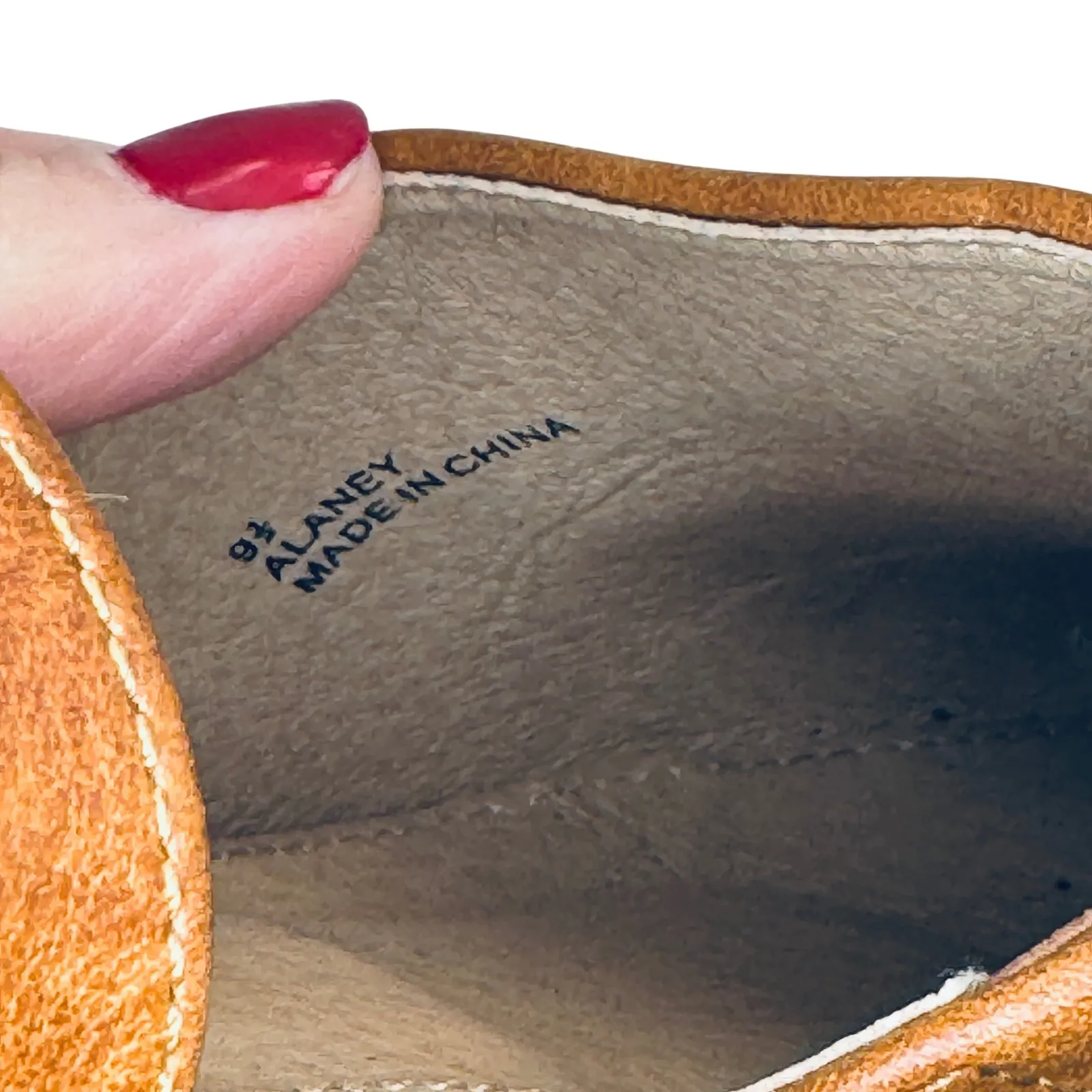 Catherine Malandrino Alaney Tan D'Orsay Flats Women's 9.5 Pointed Toe Slip On - Image 4