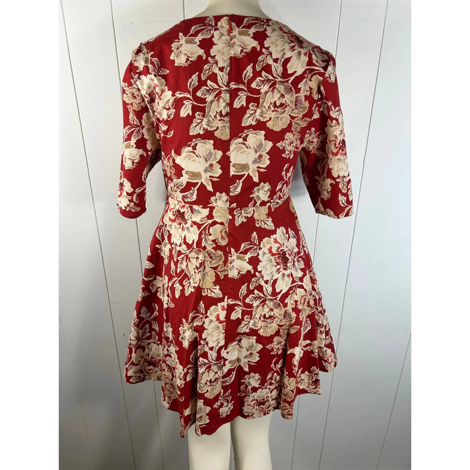 WAYF Zelma Floral Short Sleeve Minidress In Red. NWOT. Size S - Image 3