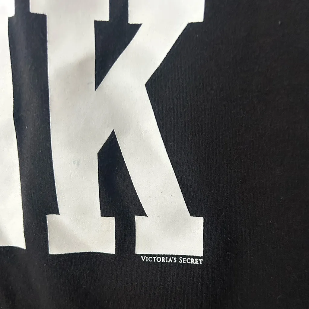 Victoria's Secret Black and White LOVE PINK Sweatshirt - Image 3