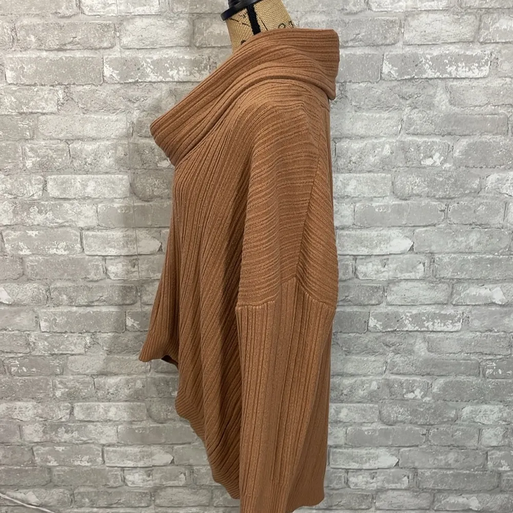 Zara Ribbed Knit Cowlneck - Image 3