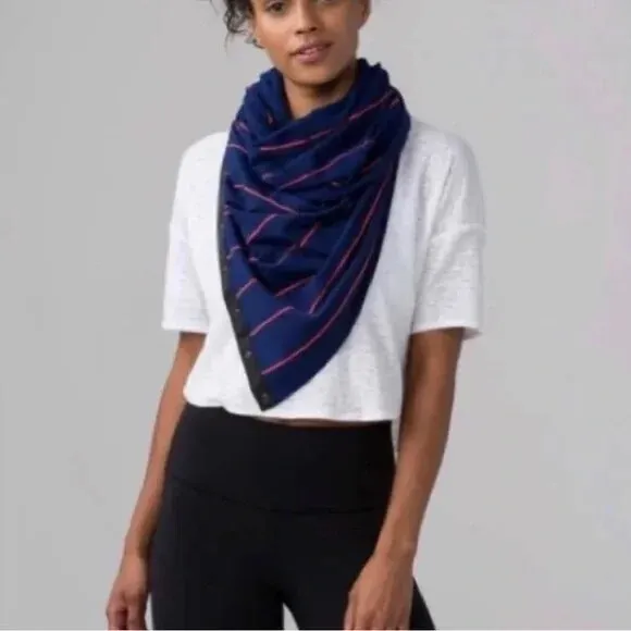 Lululemon Vinyasa Scarf Luon Light Hyper Stripe Blue Moon - Image 3