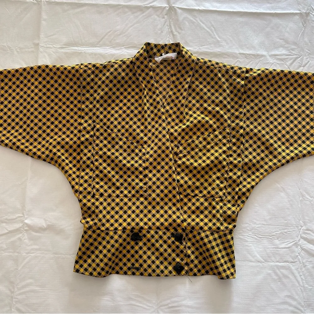 Vtg 1980s David Warren Mustard Yellow & Black Flare Sleeve Peplum Blouse Top 10 Gold - Image 6
