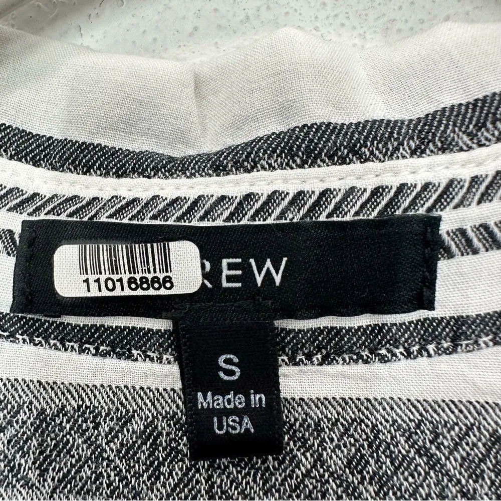 Drew Women's Size Small Grey Black White Striped 100% Cotton Button Up Blouse - Image 2