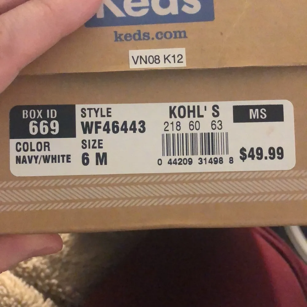 NWT Keds Gingham Slip Ons, size 6 - Image 6