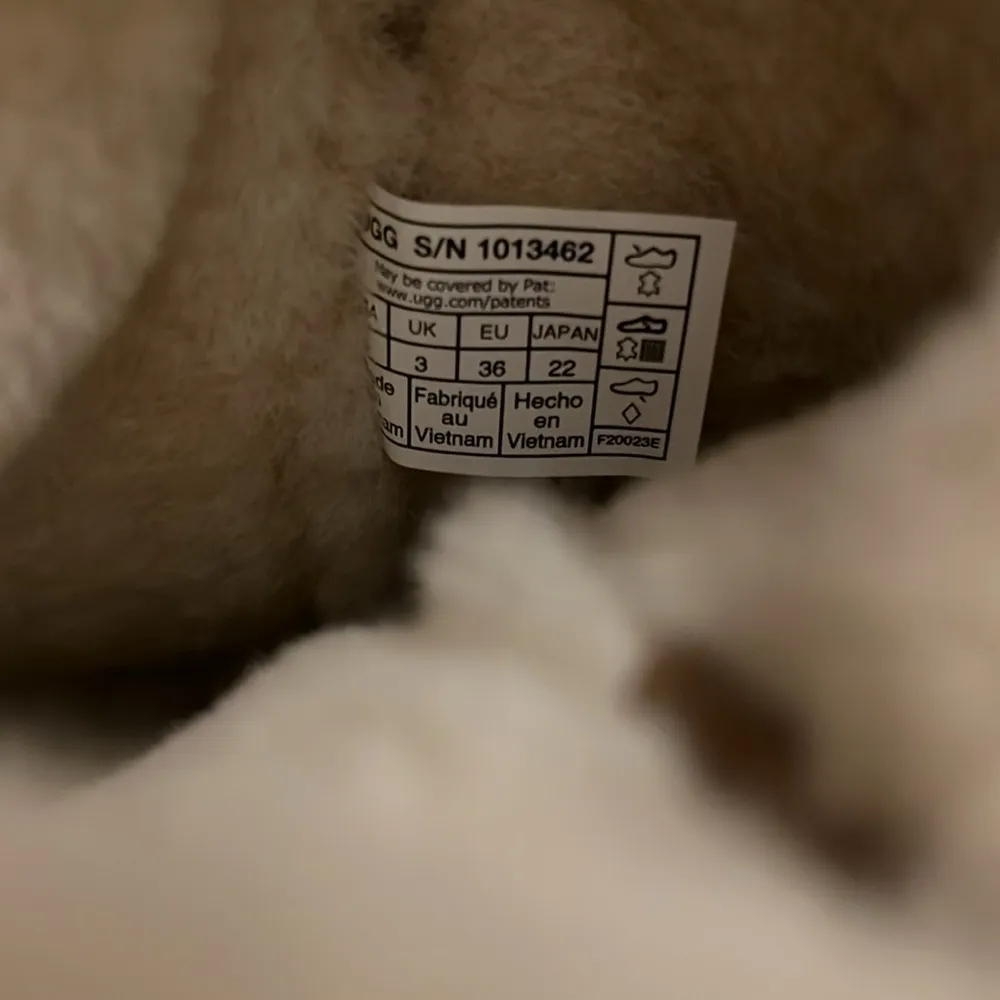 UGG Michelle Chestnut Suede Boots, Fur Leather Size EU36 US5 New in Box - Image 12