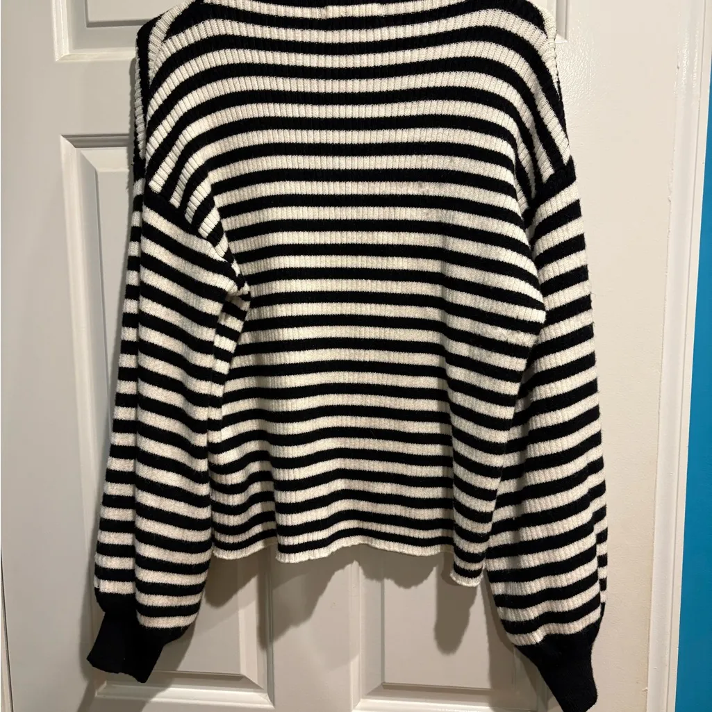 Anthropologie Sydney balloon-sleeved striped sweater sz L black white - Image 4