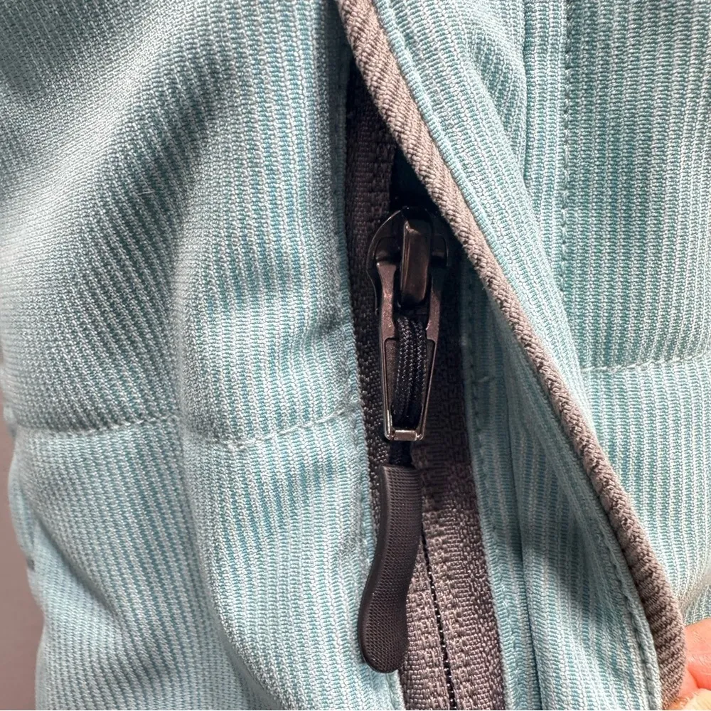 Obermeyer Boomer Jacket Teal Zip Front Hooded Soft Shell Junior Size 12 - Image 3