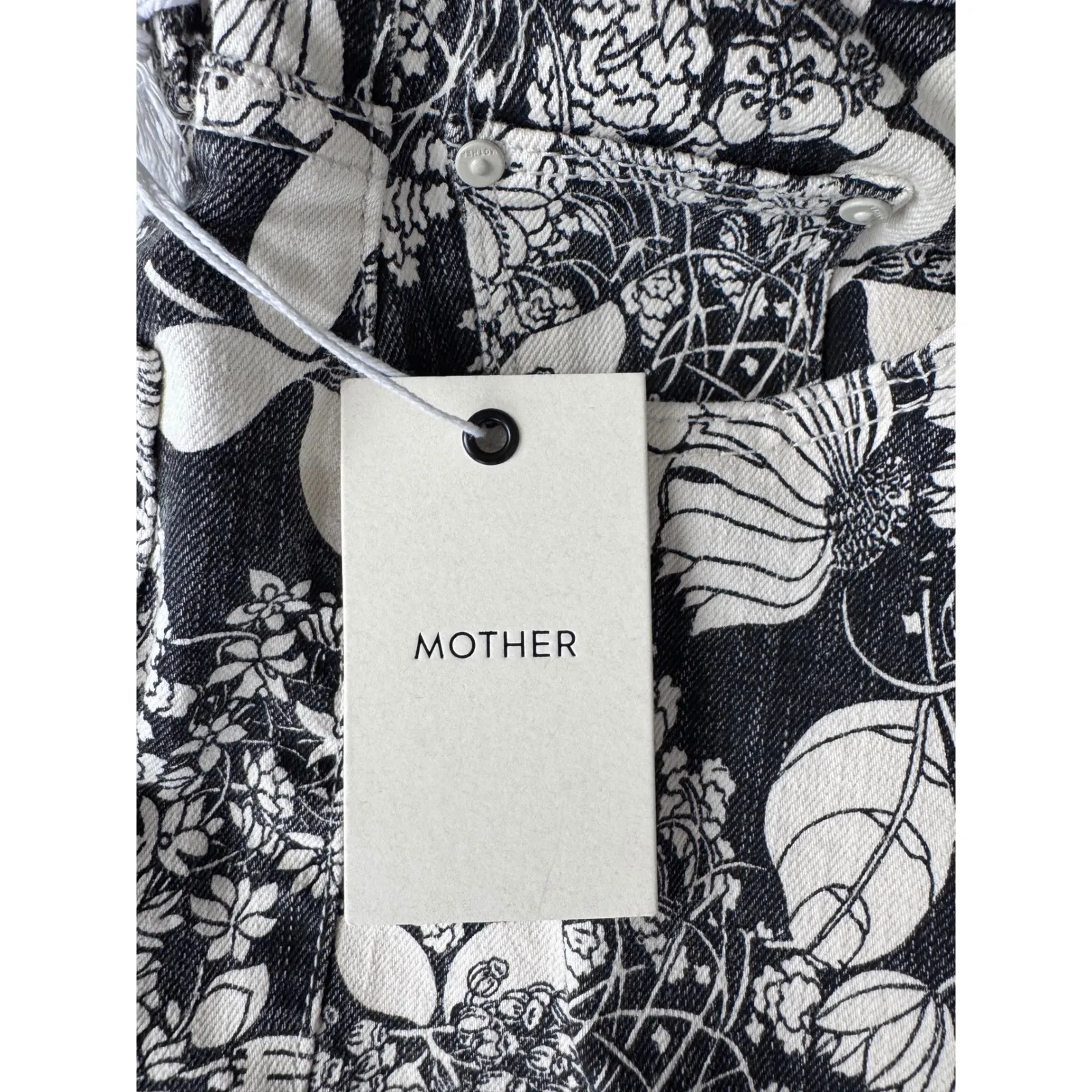 MOTHER jeans Scooter Ankle French Fairy Tale Floral Cropped‎ Flare size 28 Black - Image 16