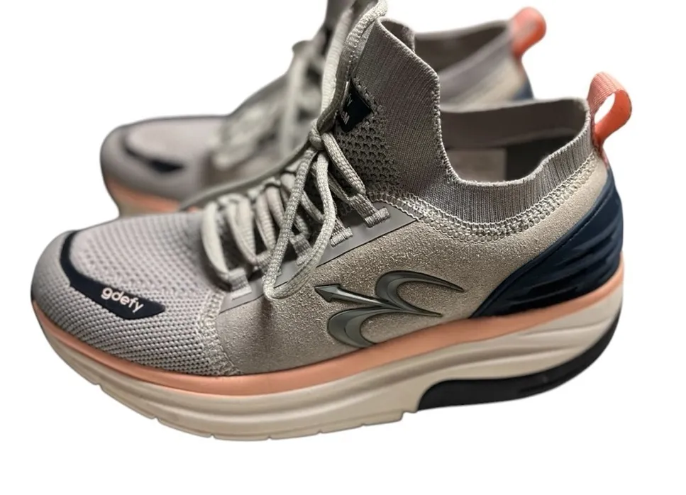 GDefy Mateem Crosstrainer Sneaker Women’s Size 6 Gray Pink Shoes EUC - Image 1