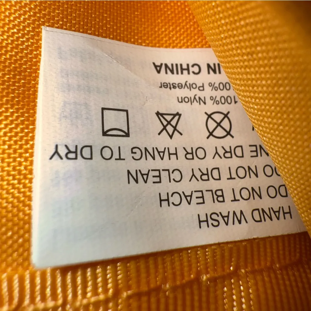 NWOT Baggallini Teenee Convertible Mini Crossbody Belt Bag - Image 4