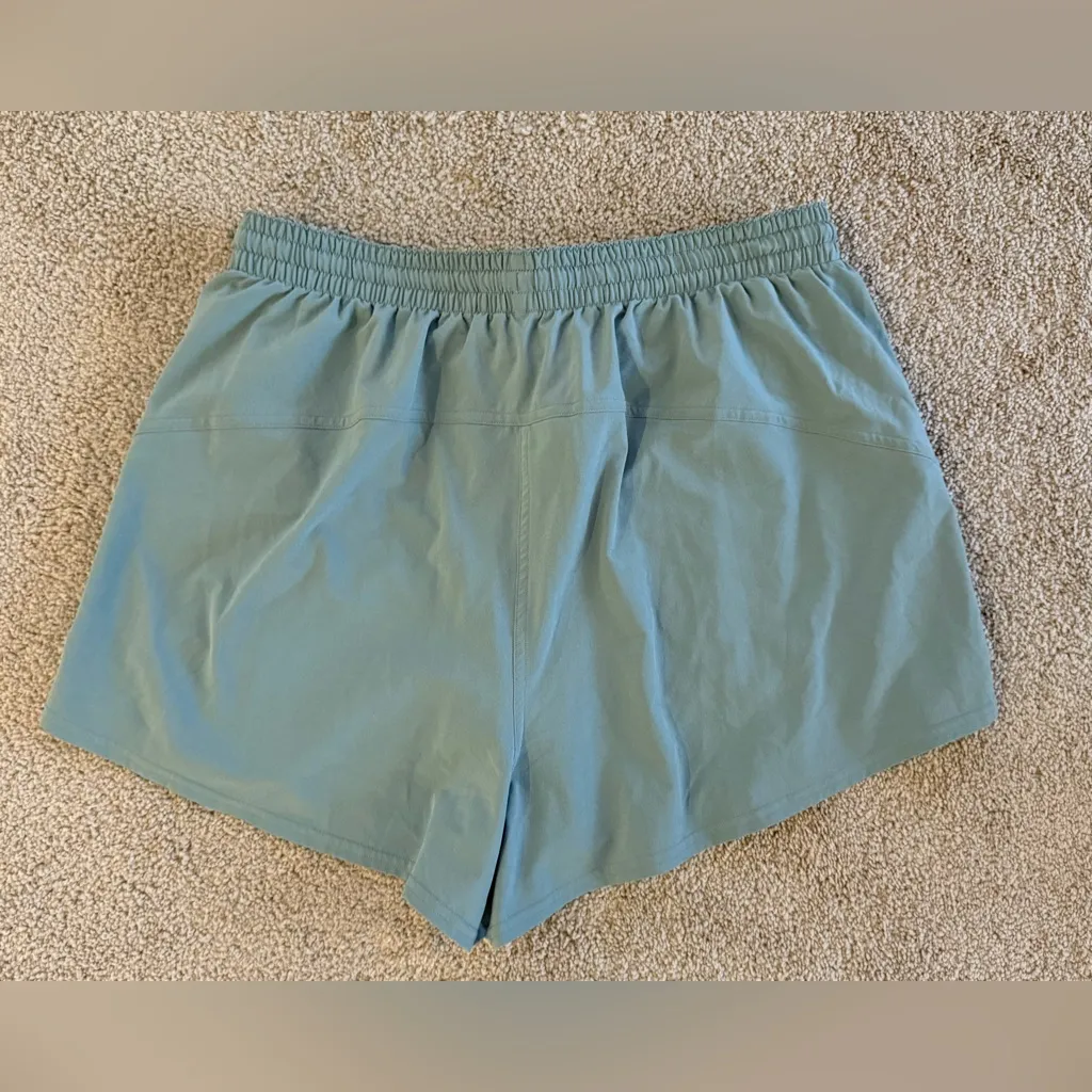 Lululemon Lightweight High-Rise Relaxed Short 3” Long Crater Blue Sea Mist Sz10 - Image 8