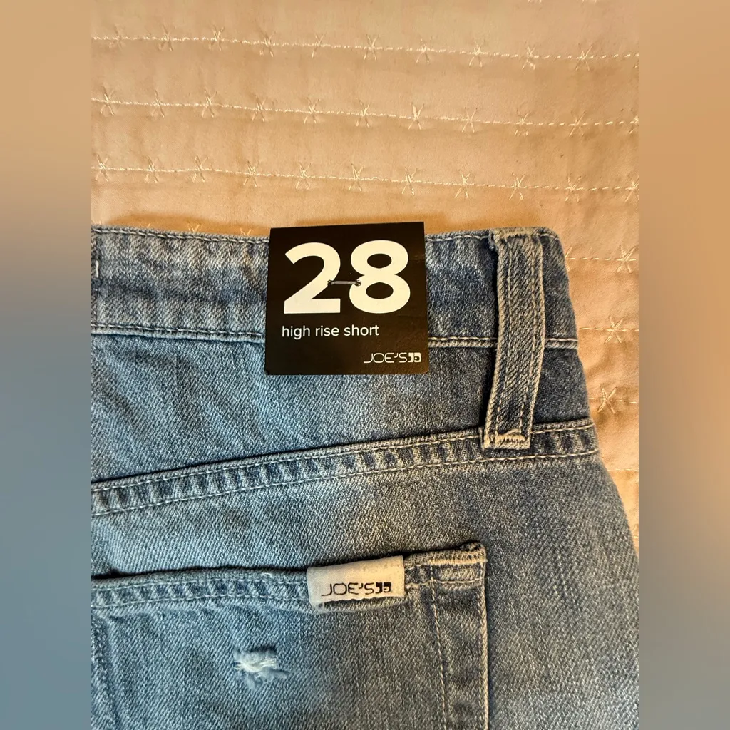 Joe's high rise denim‎ jean cut off button front shorts distressed size 28. NWT - Image 4
