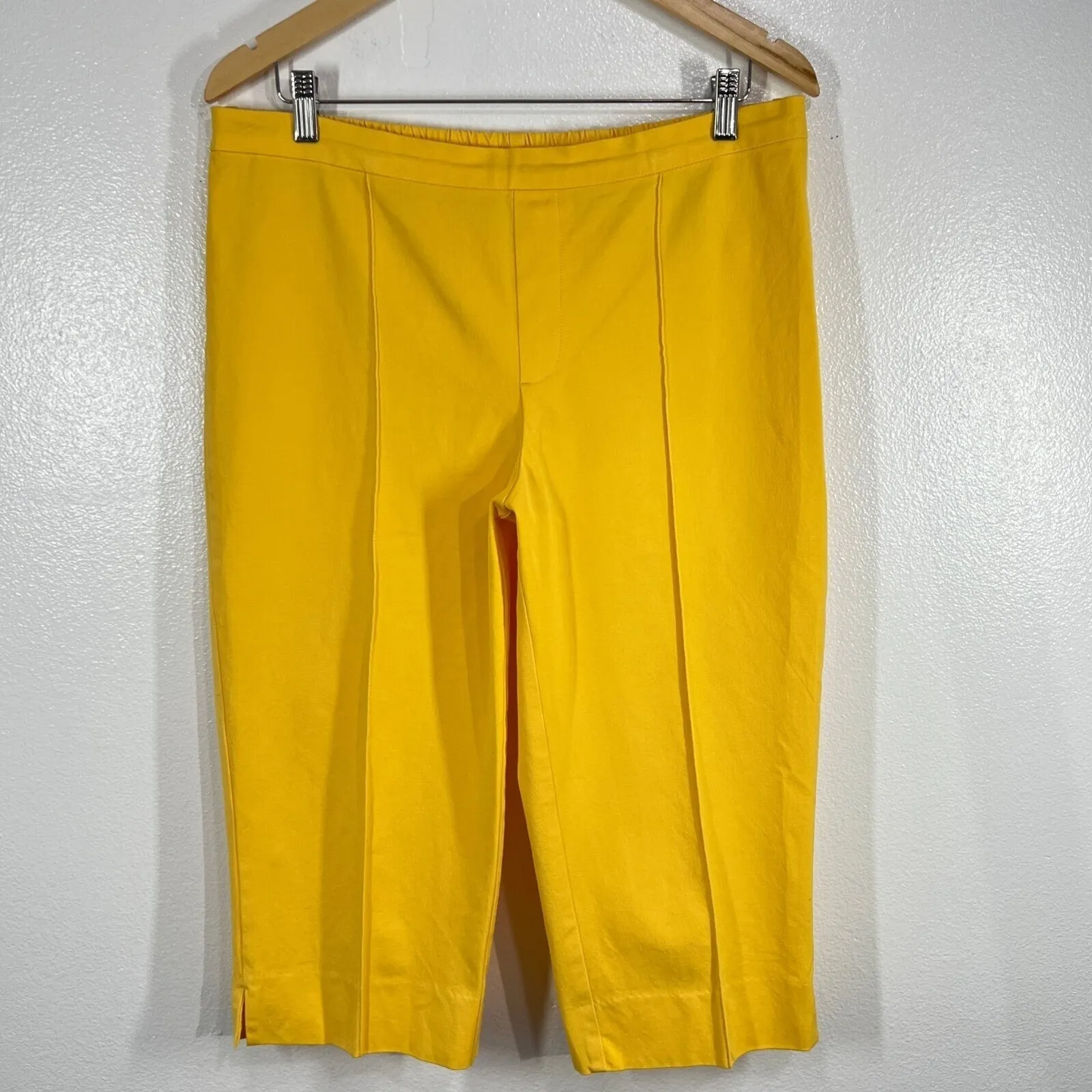 Isaac Mizrahi Capri 19' Pants Elastic Waist Pull On Yellow Size 14T Summer Chic - Image 2