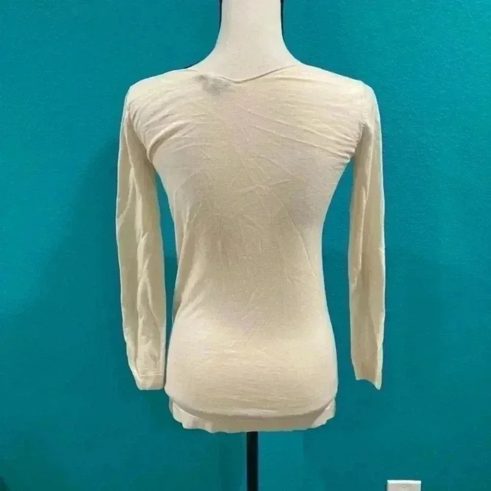 Halogen vneck 100% cashmere Sweater - Image 2