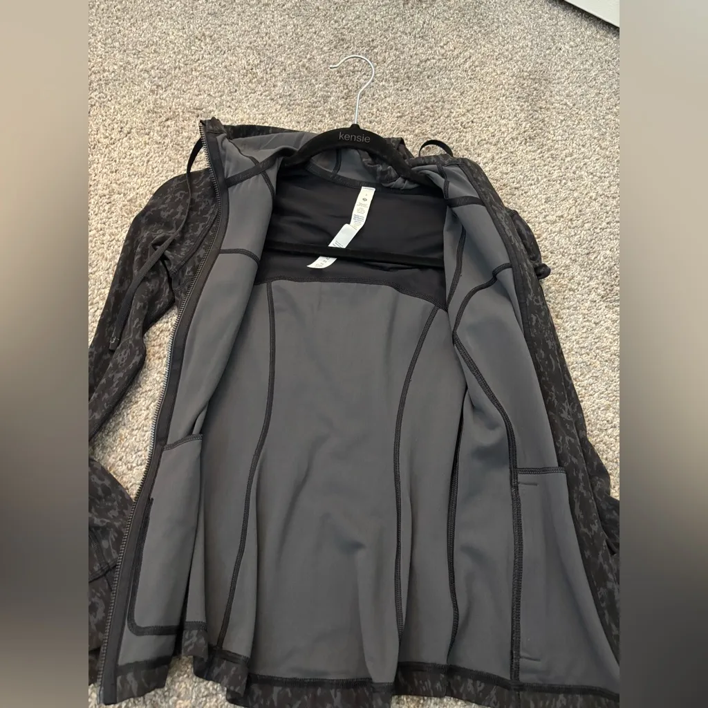 Lululemon Hooded Define Jacket *Nulu - Image 8