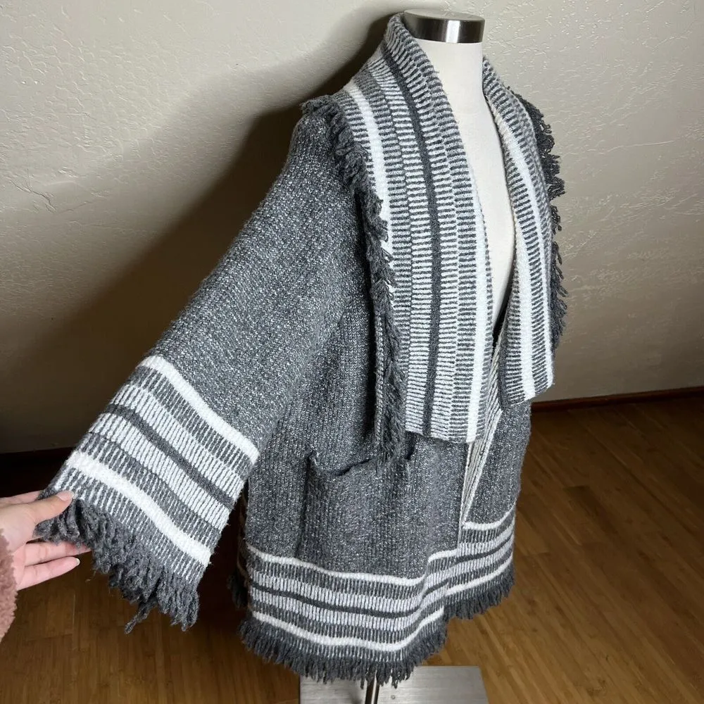 3/$30 Anthropologie Saturday Sunday Cardigan Womens Gray Striped Fringe - Image 5