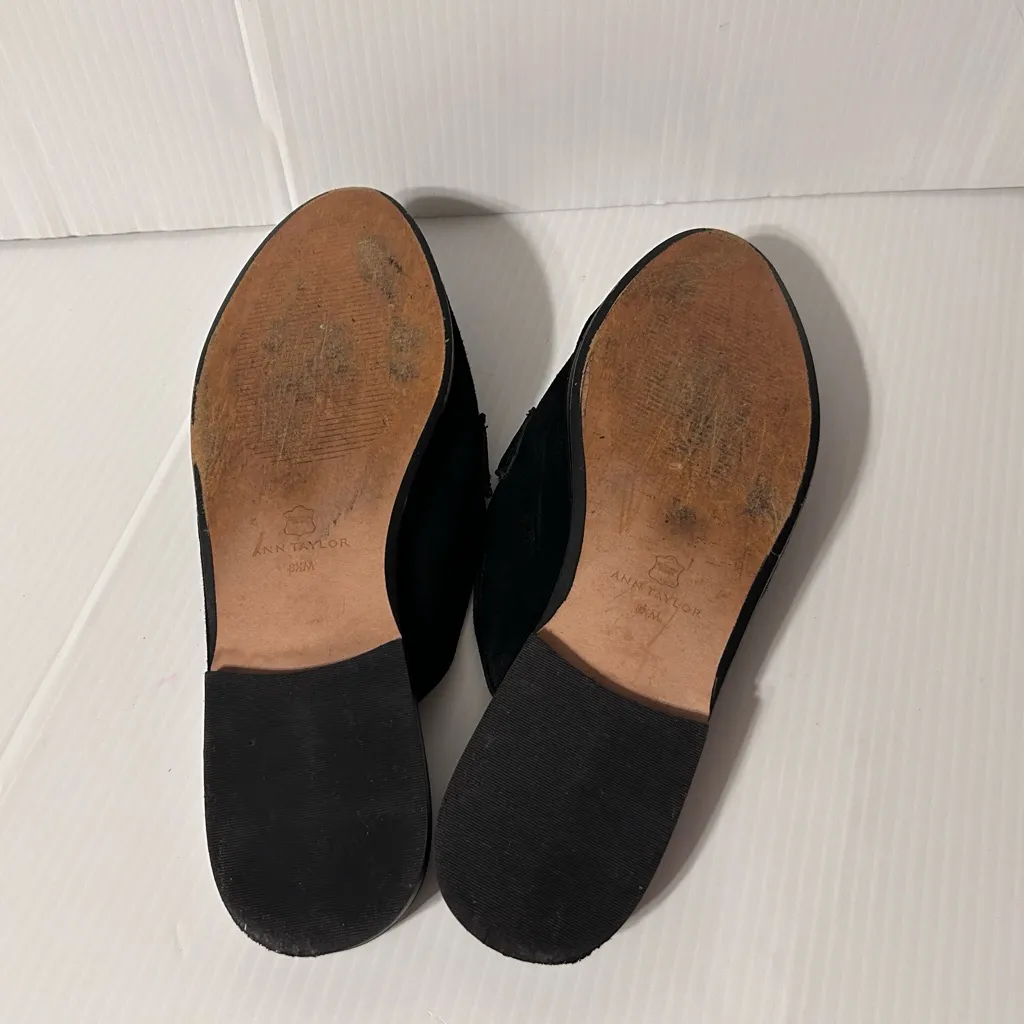 Anne Taylor black suede pointy toe slide flat mules shoes women size 8 1/2 M - Image 6