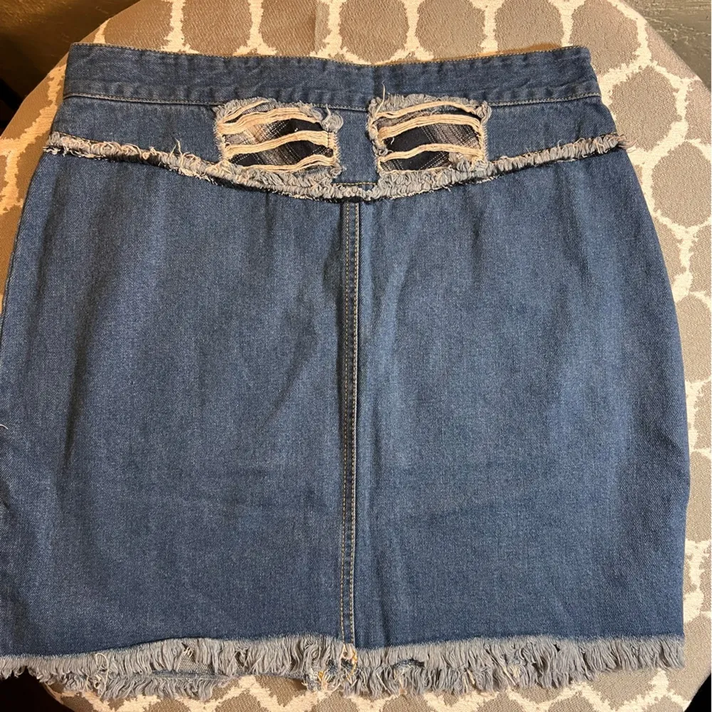 POL Blue Denim Mini Skirt distressed w lined plaid patches casual denim summer - Image 6