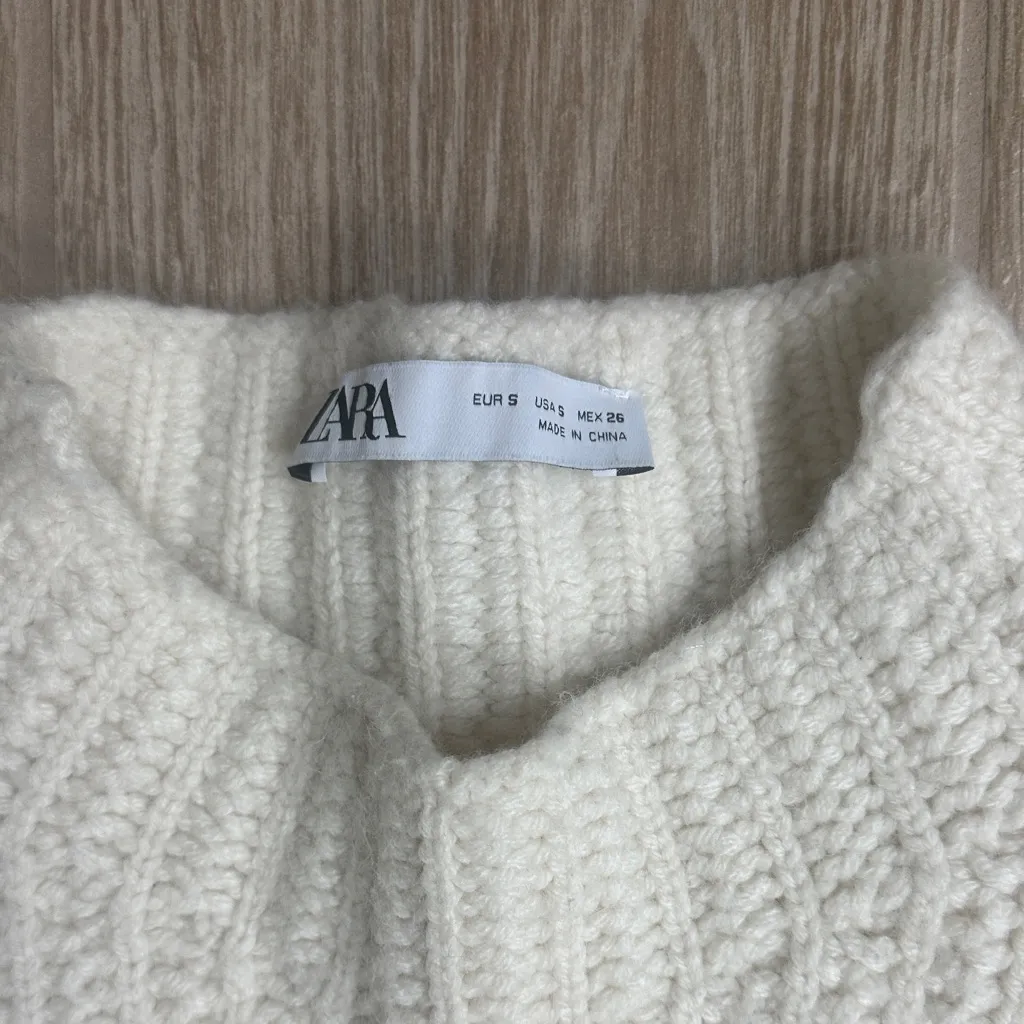 Zara Cream Chunky Ribbed Crop Sweater - Image 2