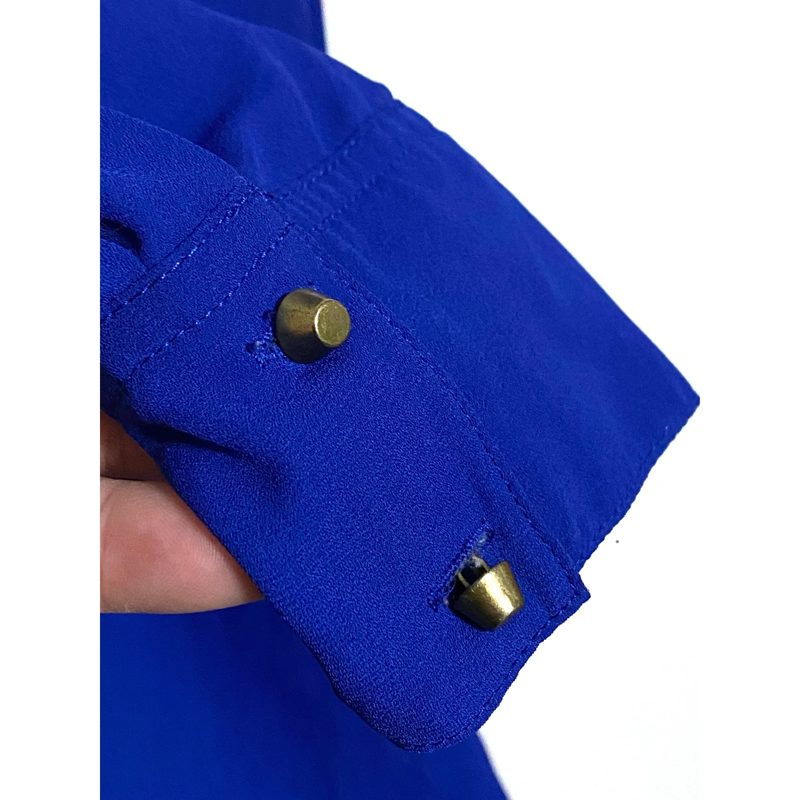 MNK Blue V Neck Pullover Top Blouse Womens M Gold Hardware Dressy Career Office Size M - Image 6