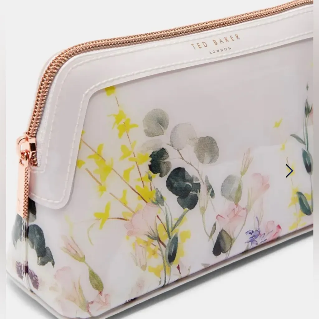 Ted Baker Teegan Elegant Makeup Bag - Image 6