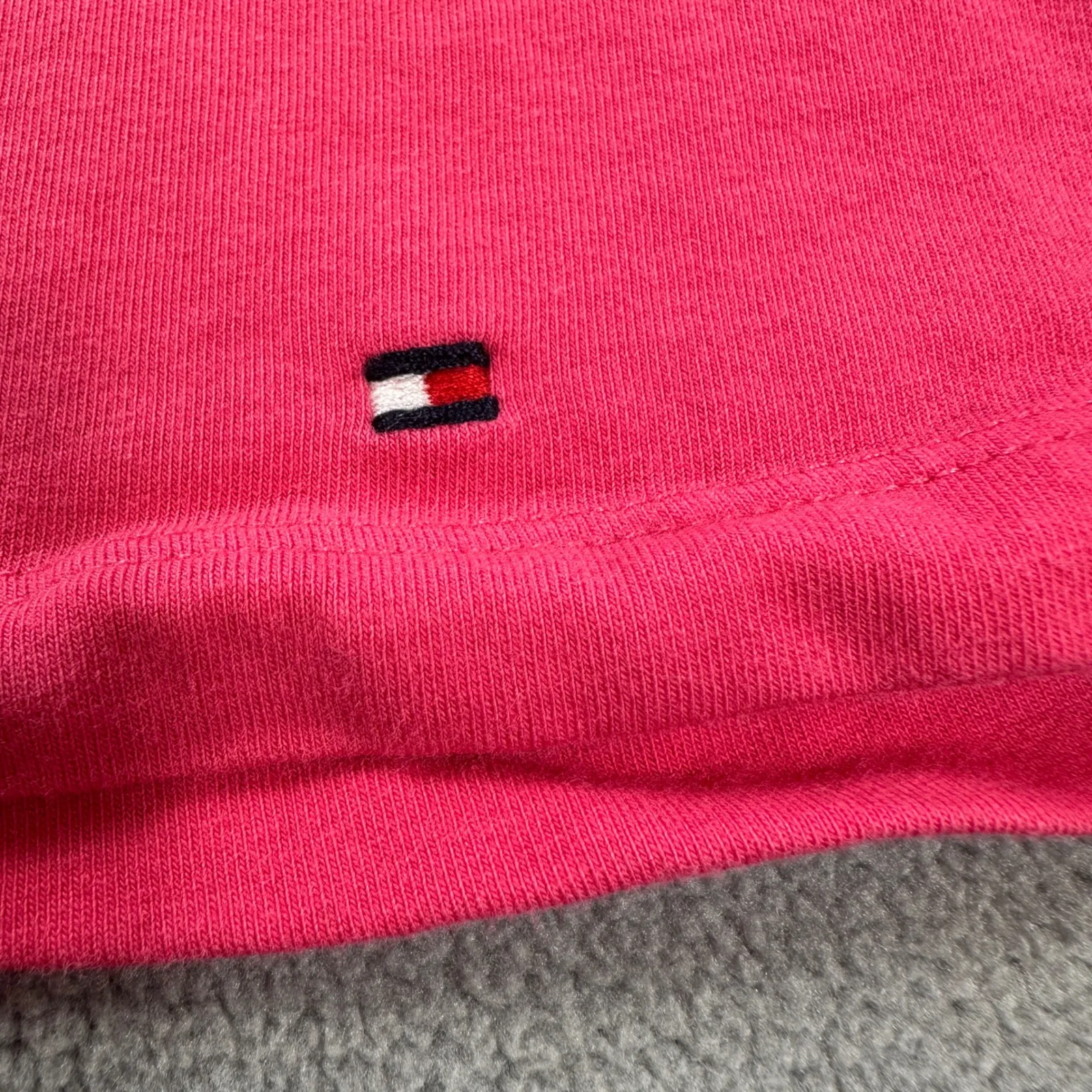 Tommy Hilfiger T Shirt Small Women Pink Eyelet Puff Sleeve Chest Pocket Flag - Image 5