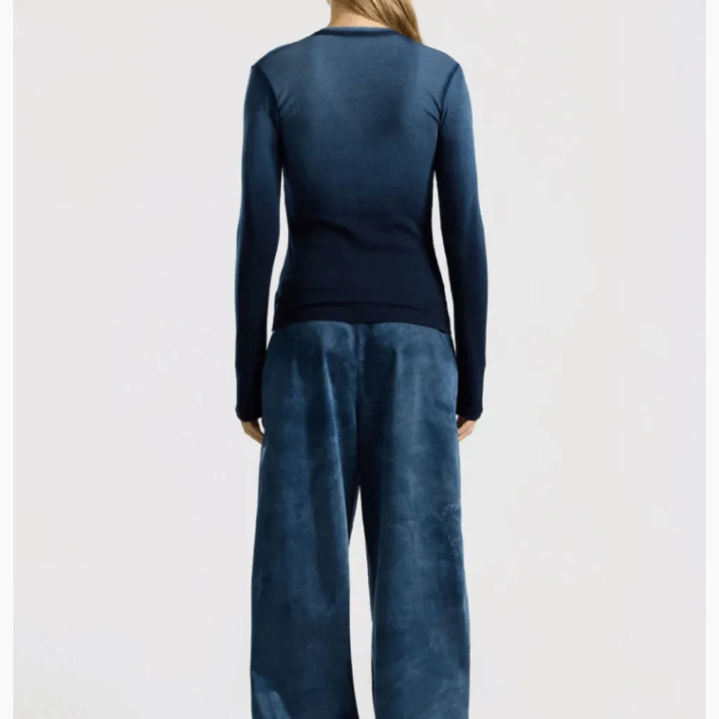 NWT Cotton Citizen Verona Crop U Neck Shirt Women’s Size Large - Image 2