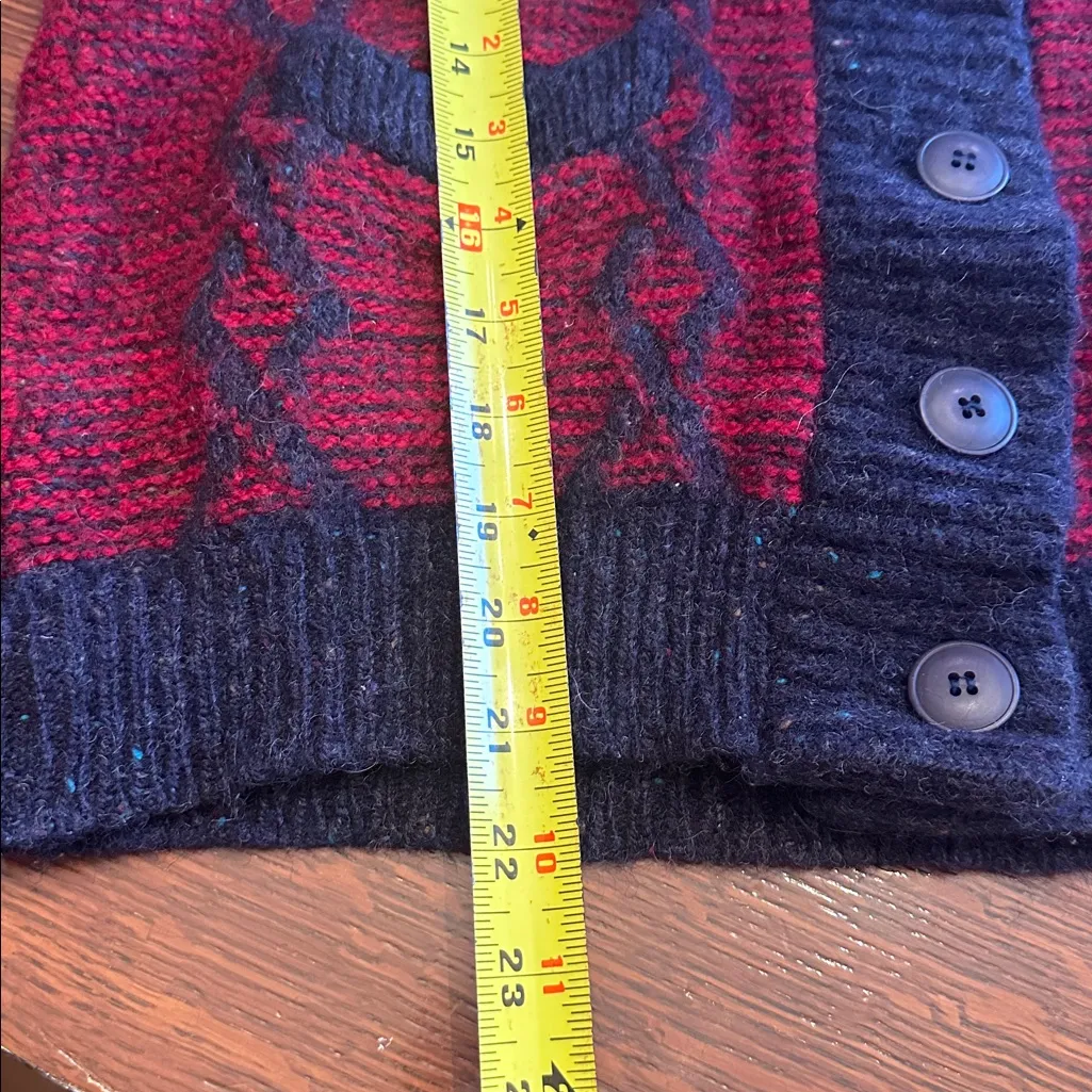 Vintage Pendleton Cardigan Sweater Womens. Size Medium 100% Wool - Image 7
