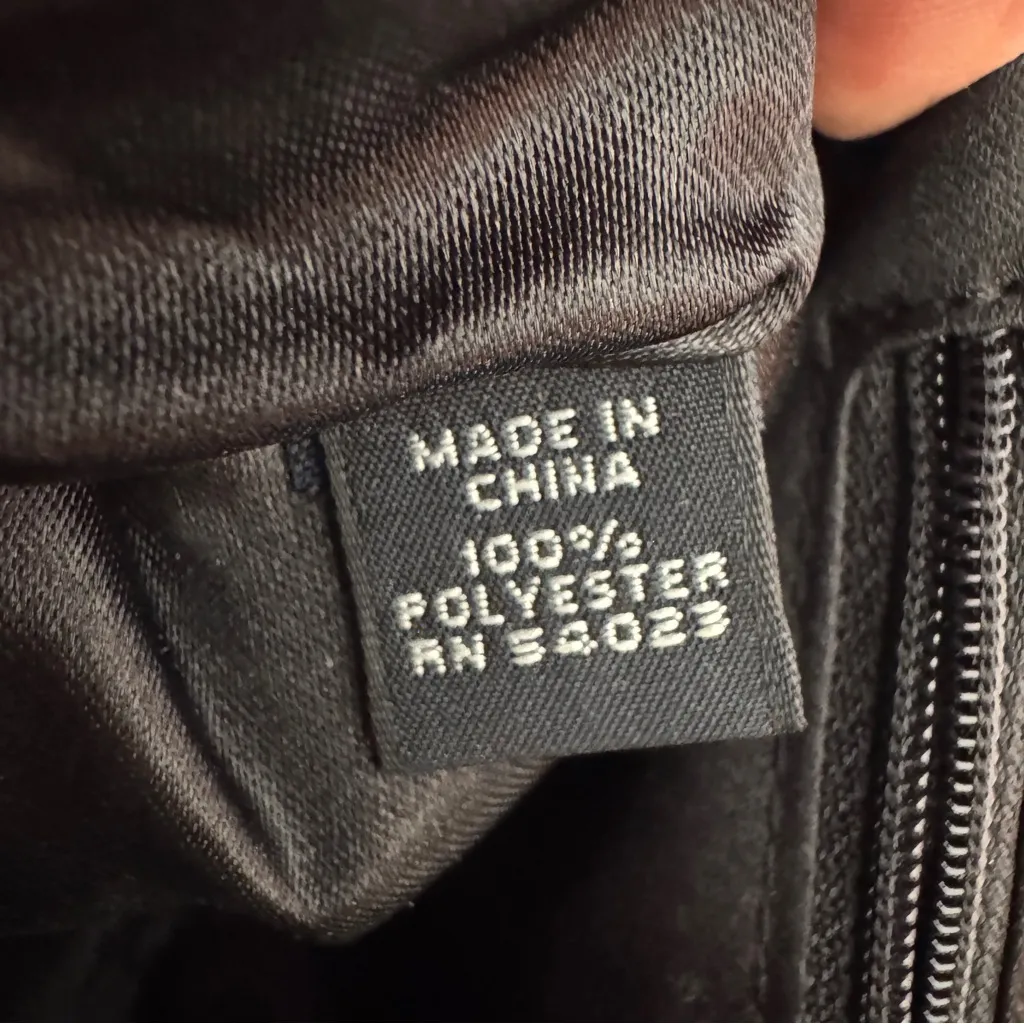 Vintage Banana Republic Black Sequin Clutch w Silver Hardware Cocktail Party - Image 11