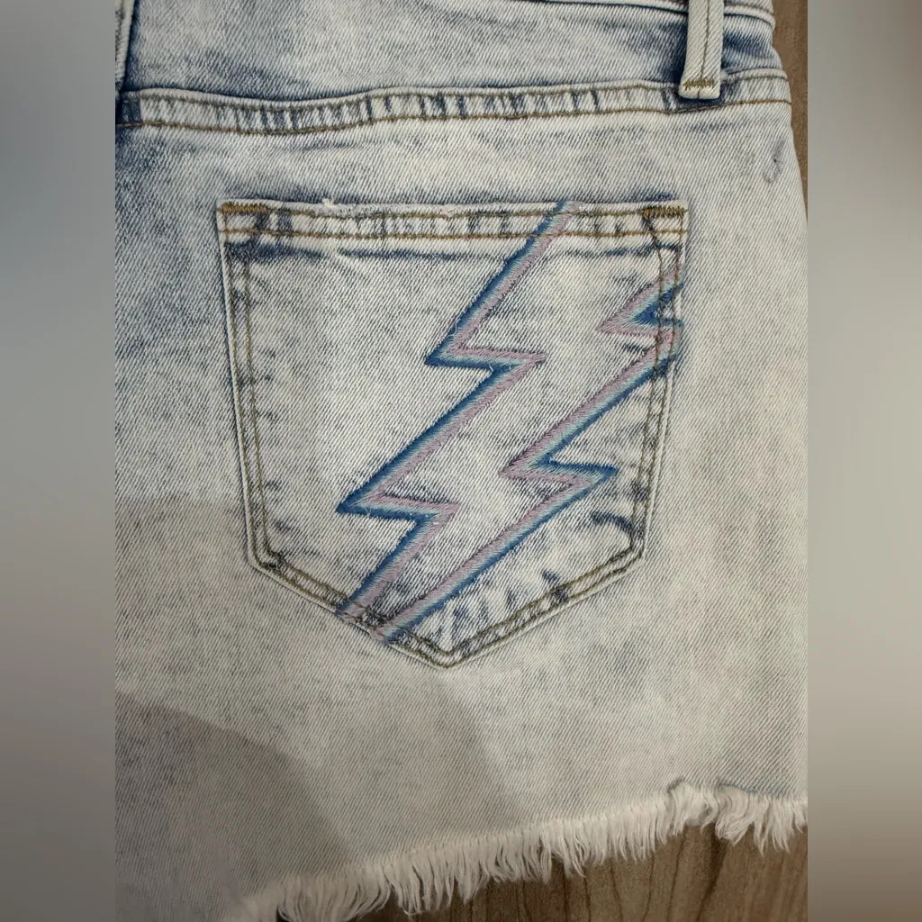 New! Driftwood Goldie High Rise Jean Shorts 
Ziggy Stardust Denim Sz‎ 26 $128 - Image 6
