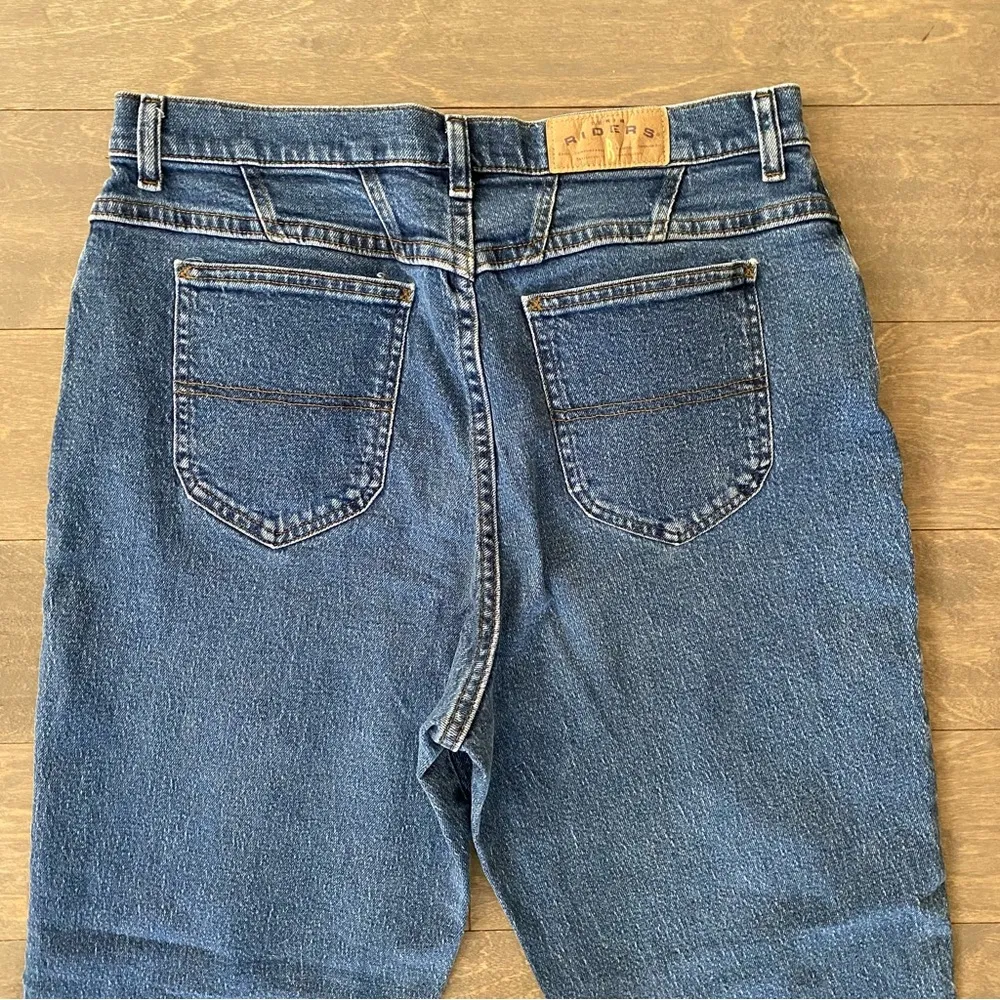 Vintage 90’s Lee Riders Medium Wash Hi-Rise Tapered Leg Mom Jeans - Image 9