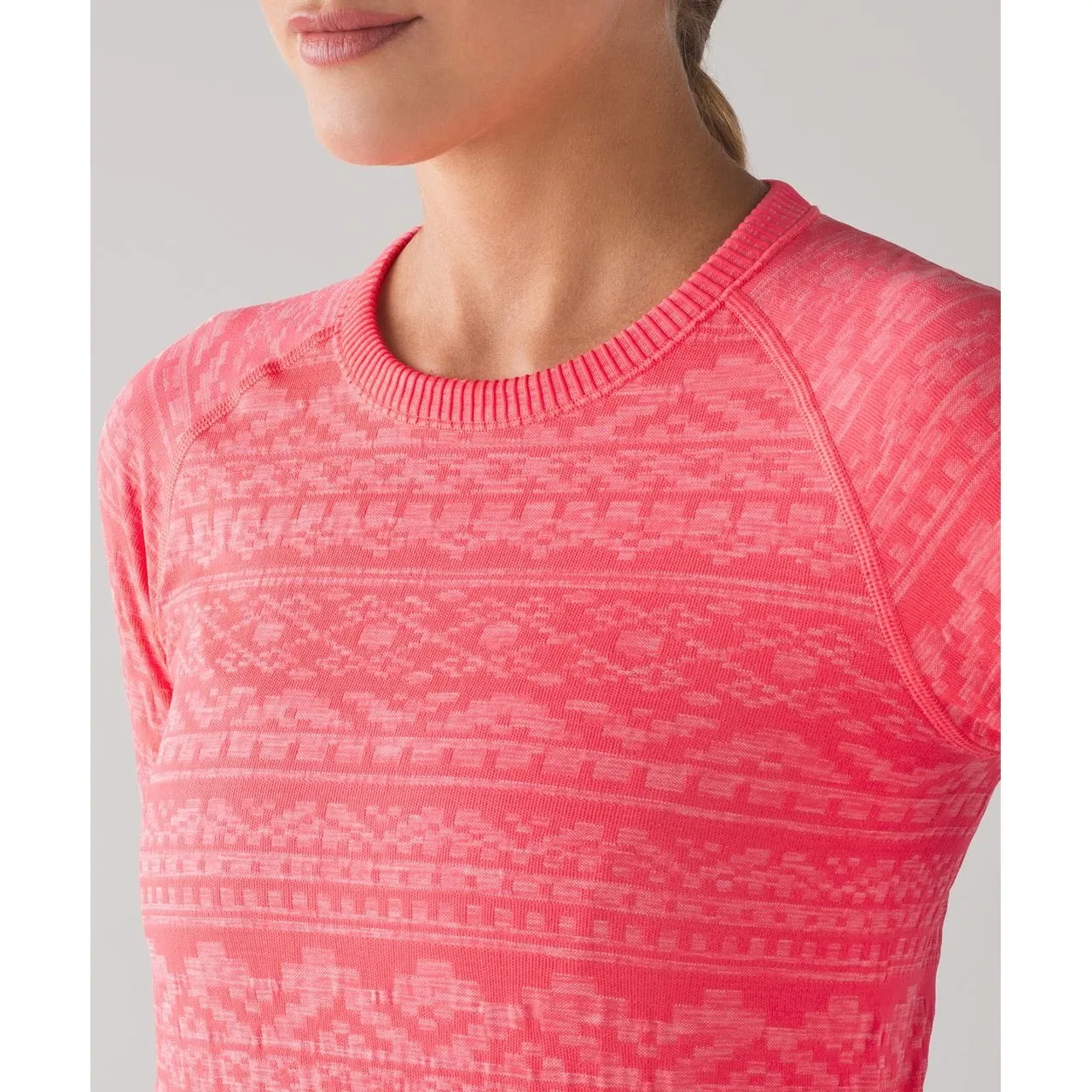 Lululemon Athletica Rest Less Coral Pink Seamless Long Sleeve Thumbhole Top Sz 4 - Image 2