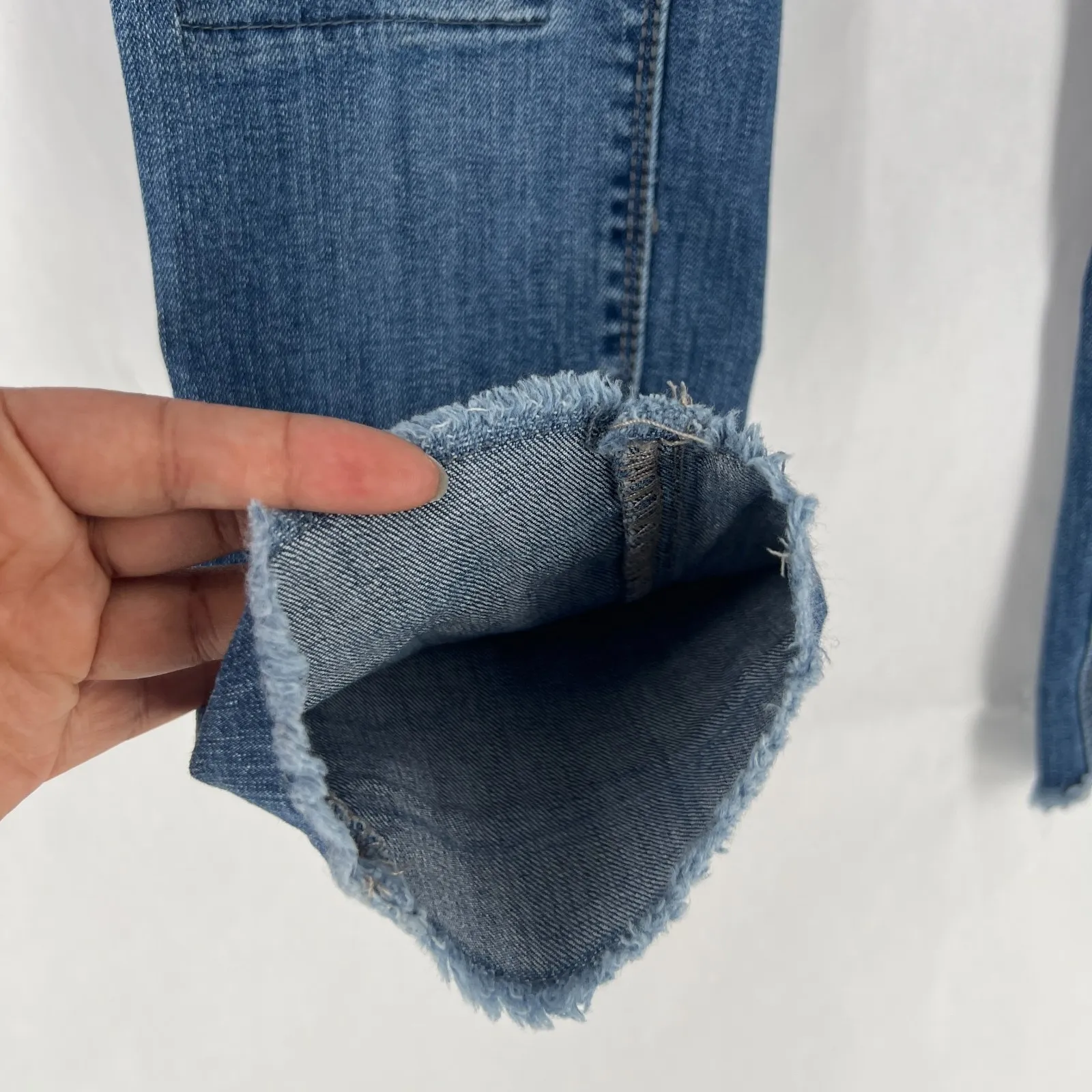 Ariya Kilkenny Skinny Jeans Womens 5/6 Blue Denim Cotton Distressed Frayed Hem - Image 5