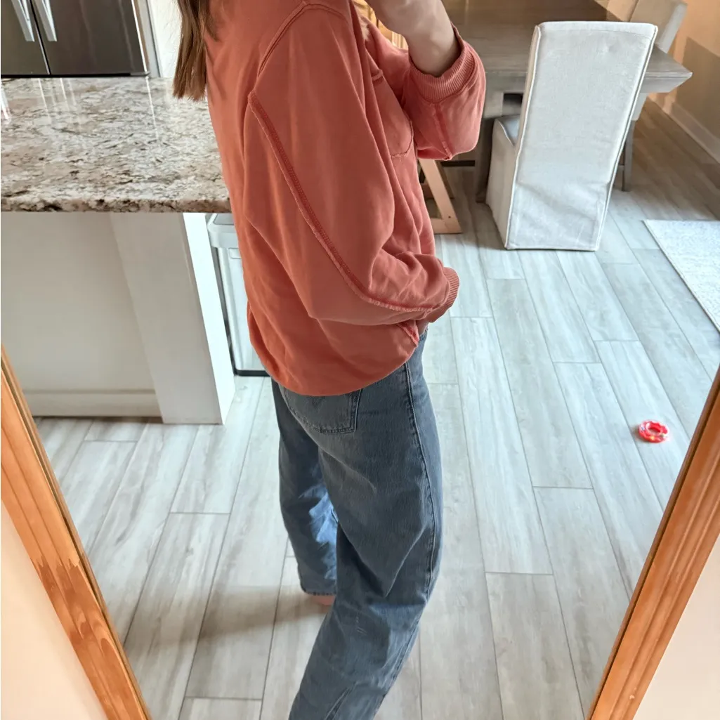 Aerie Women’s Pocket Crewneck Sweatshirt Peach Coral Size S - Image 5