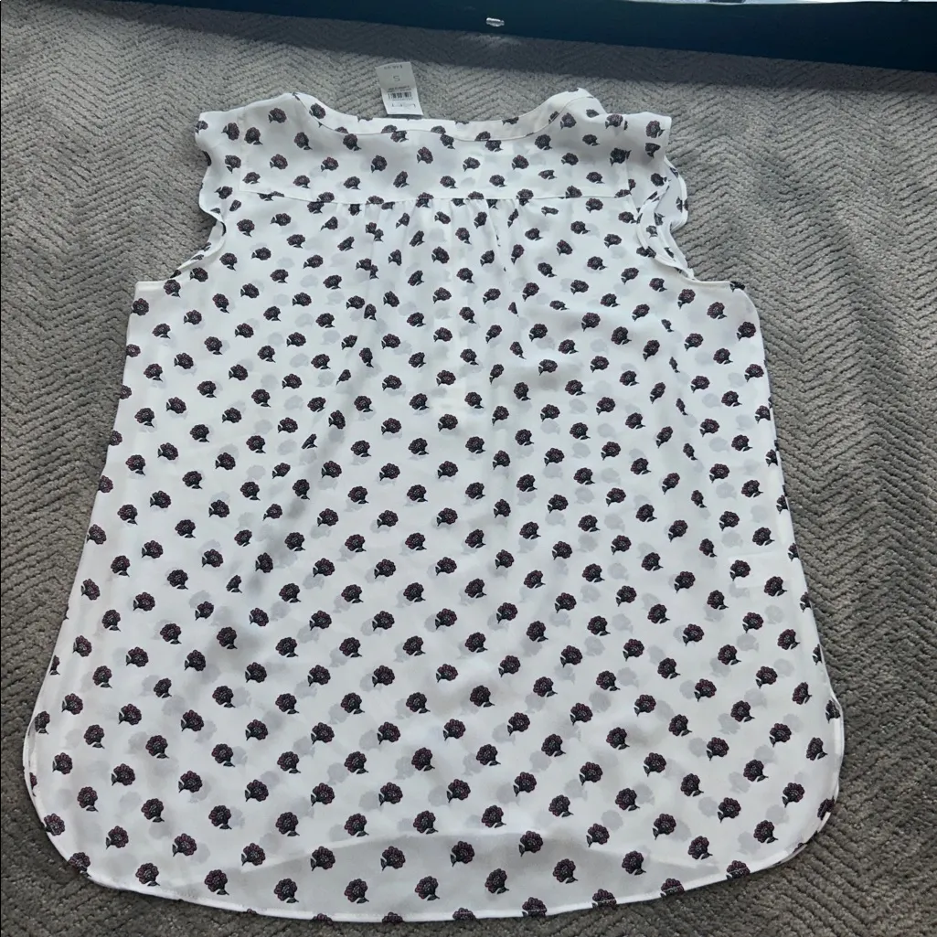 New LOFT Outlet Sleeveless Floral Blouse White Pink Size Small Lightweight Top - Image 5