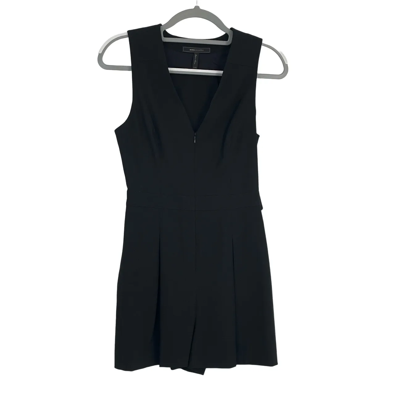 BCBGMAXAZRIA Women's Black V-neck Sleeveless‎ Draped Open Back Romper Size XXS - Image 3